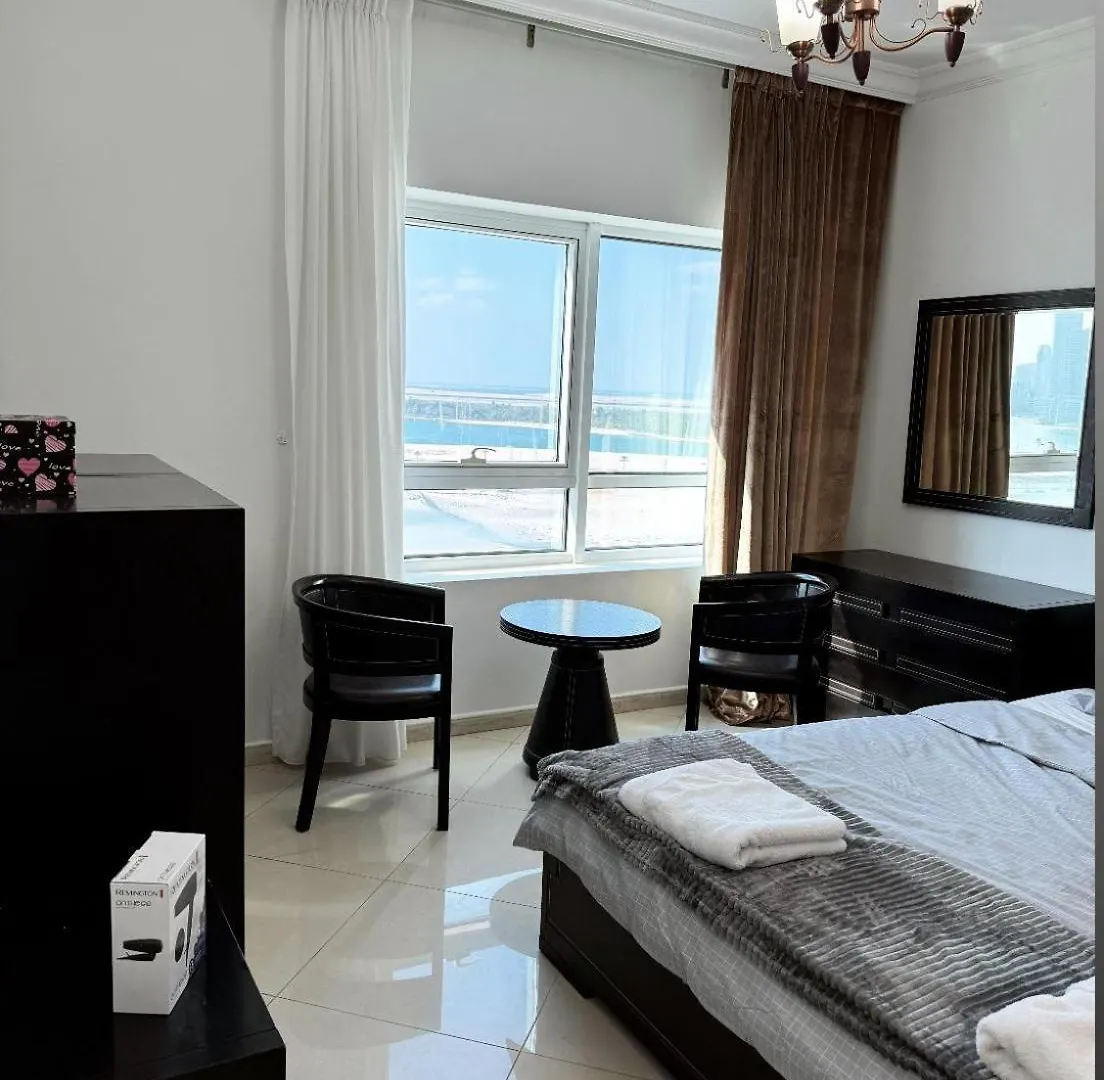 Apartment Smart Home Vacation Home- Ayla Sharjah